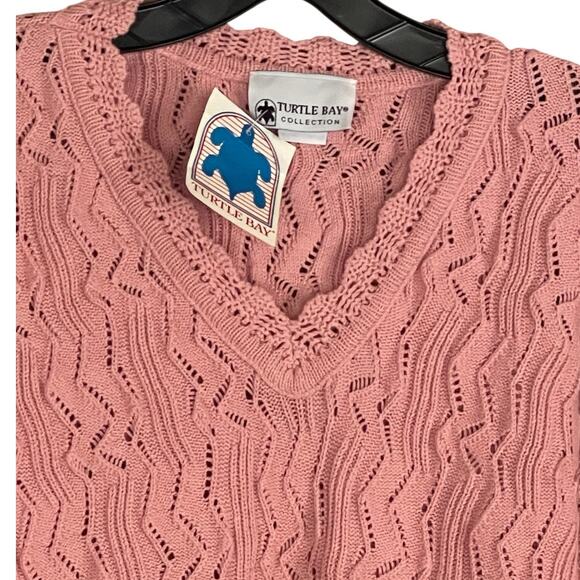 Vintage Womens NWT 1980s OSFM Turtle Bay Pink Cotton V Neck Pullover Sweater - Picture 2 of 9